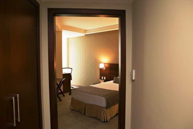 Hotel Continental มอนเตวิเดโอ ภายนอก รูปภาพ